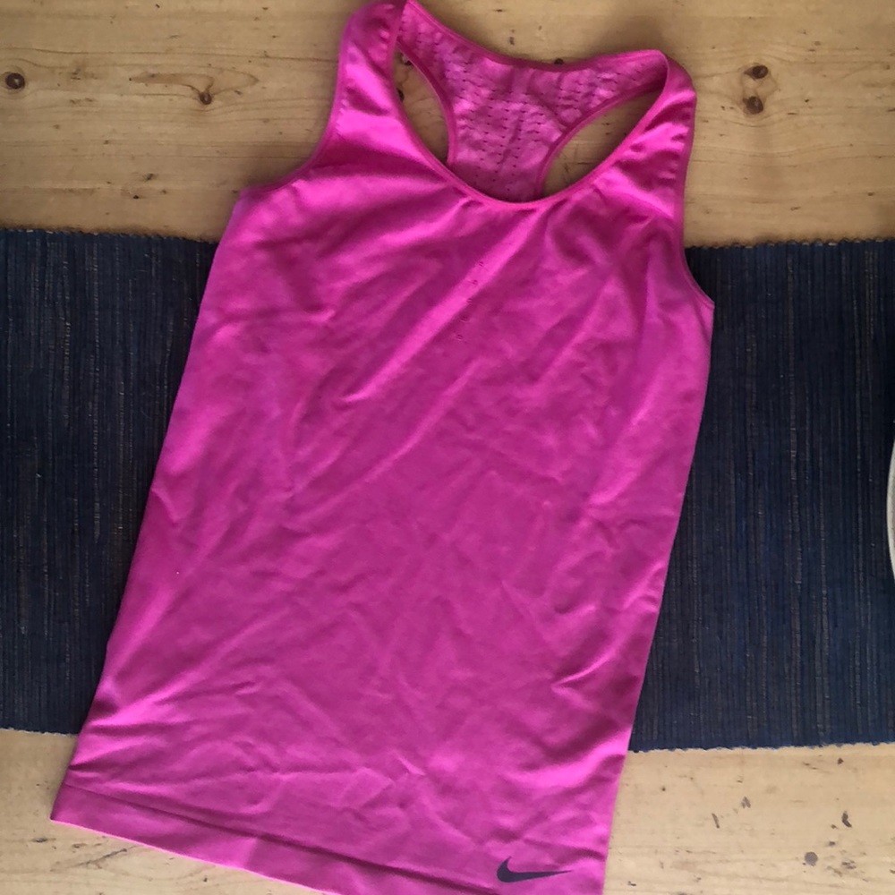 Nike Pro Tank